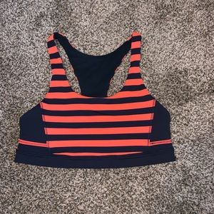 EUC Lululemon Sports Bra